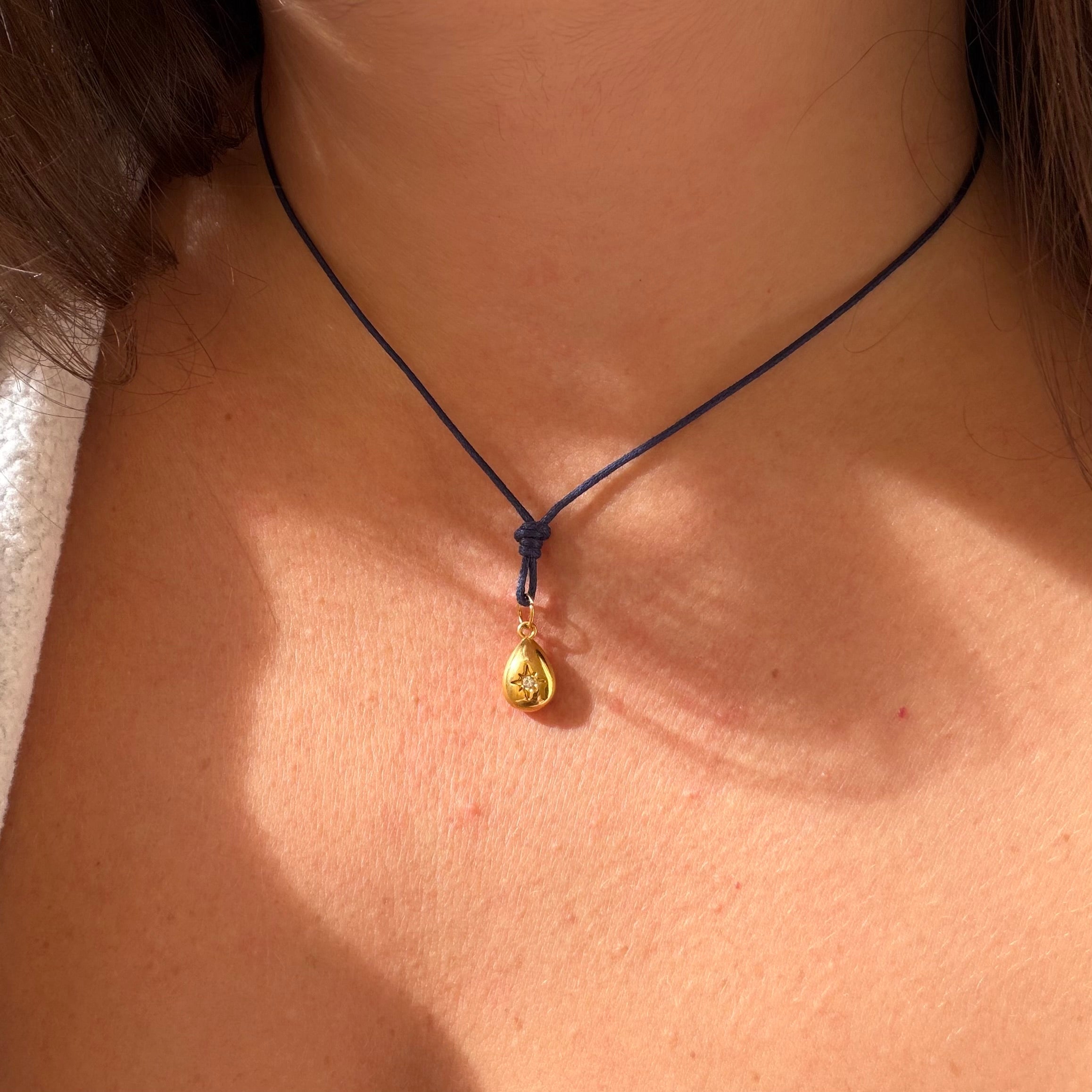 Collana Nodocolore in 18 colori