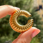 Ear cuff rigato grande doppio in 2 colori