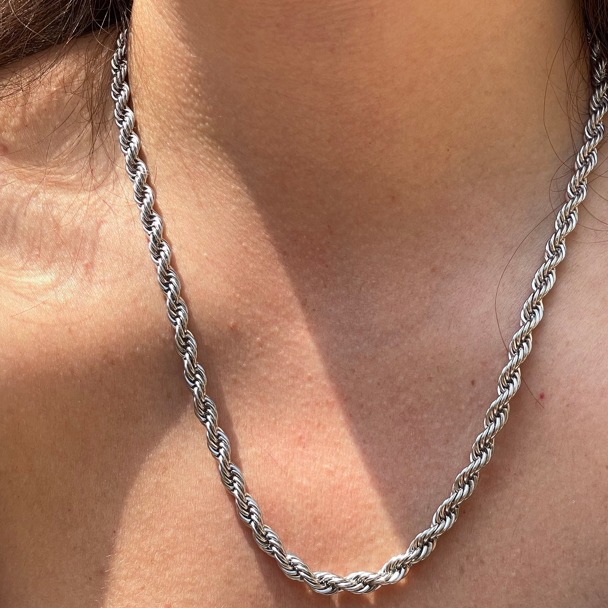 Collana torchon grande in 2 colori
