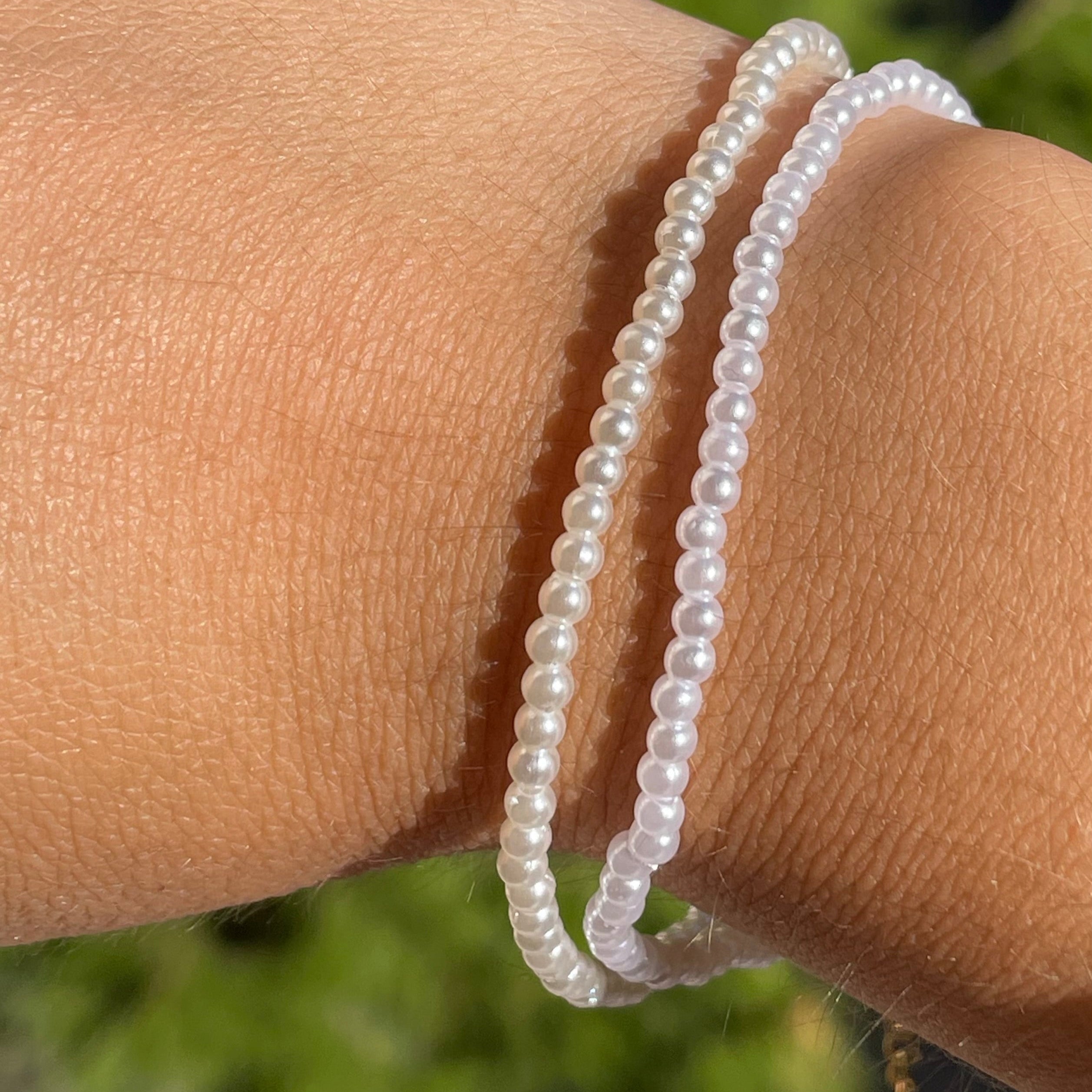 Bracciale piccole perle in 2 colori