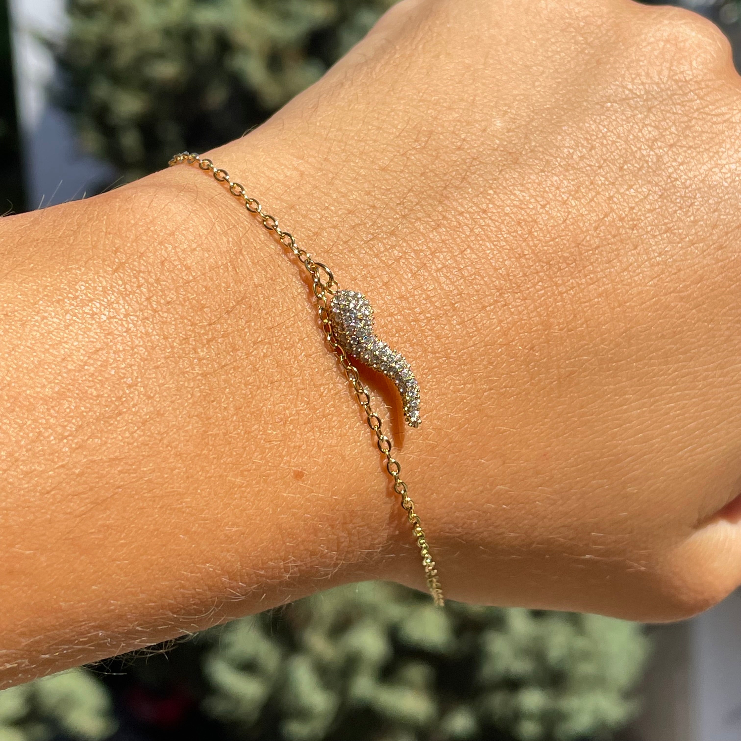 Bracciale cornetto portafortuna glitter in 2 colori