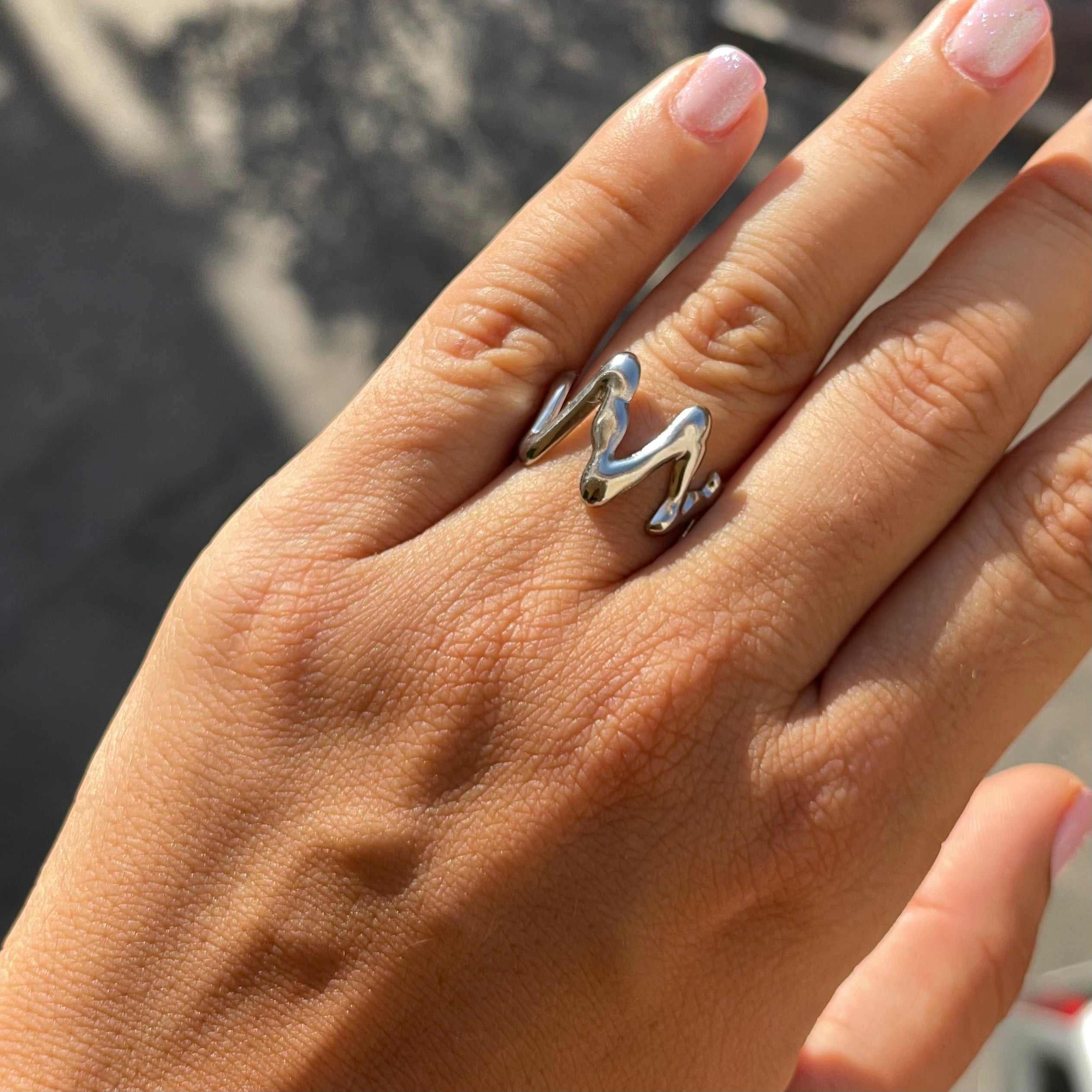 Anello Zig Zag in 2 colori