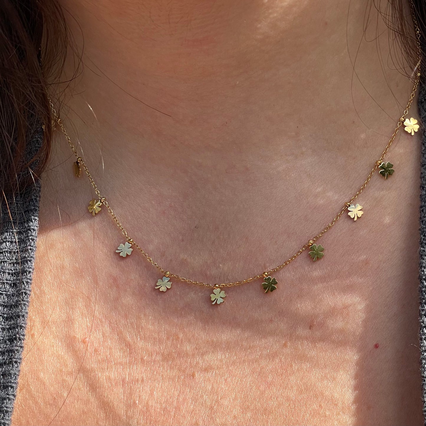 Collana con quadrifogli in 2 colori