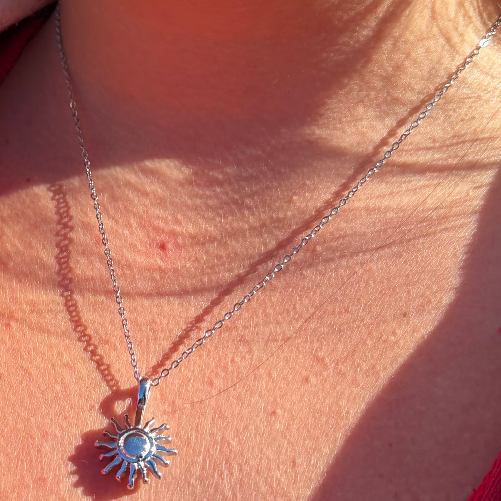 Collana sole grande in 2 colori