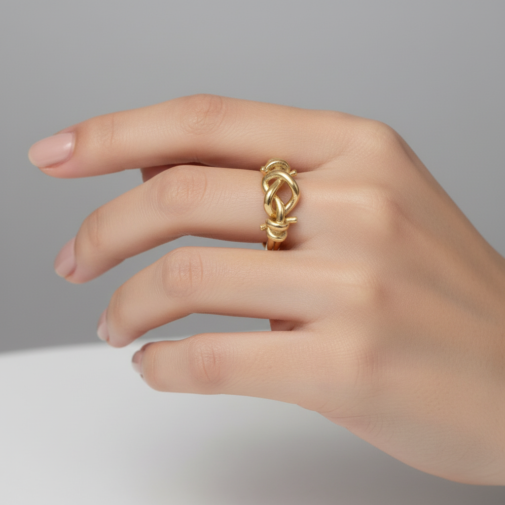 Anello con nodo d'amore in 2 colori