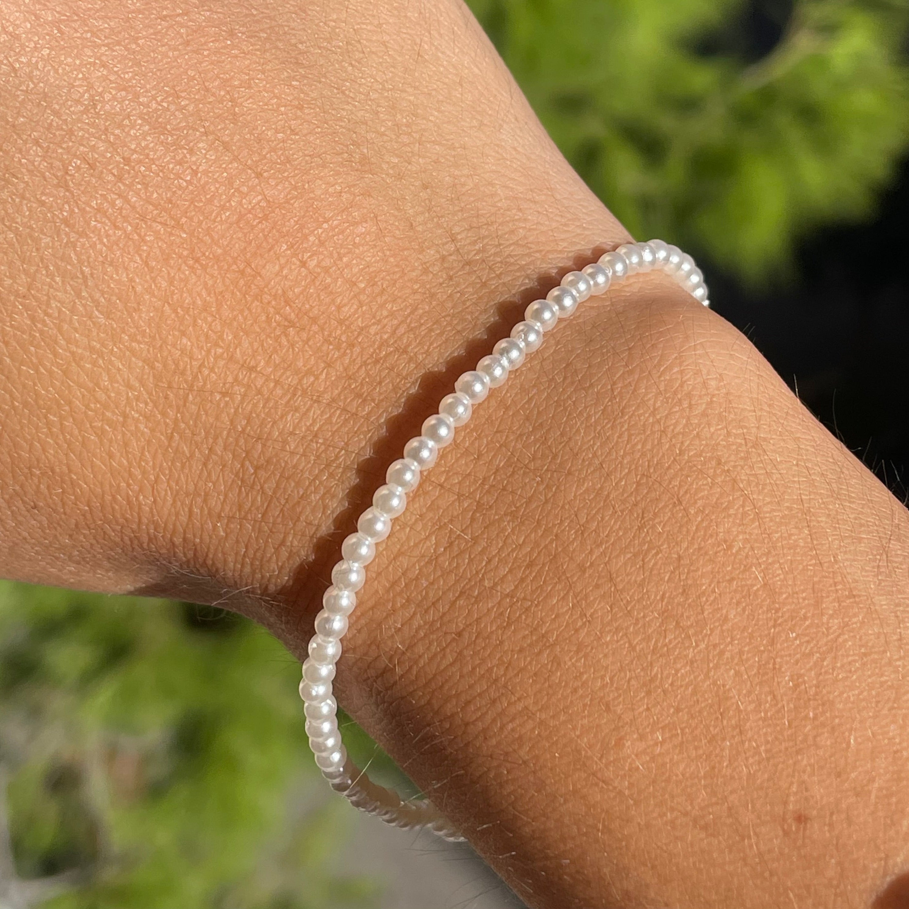 Bracciale piccole perle in 2 colori