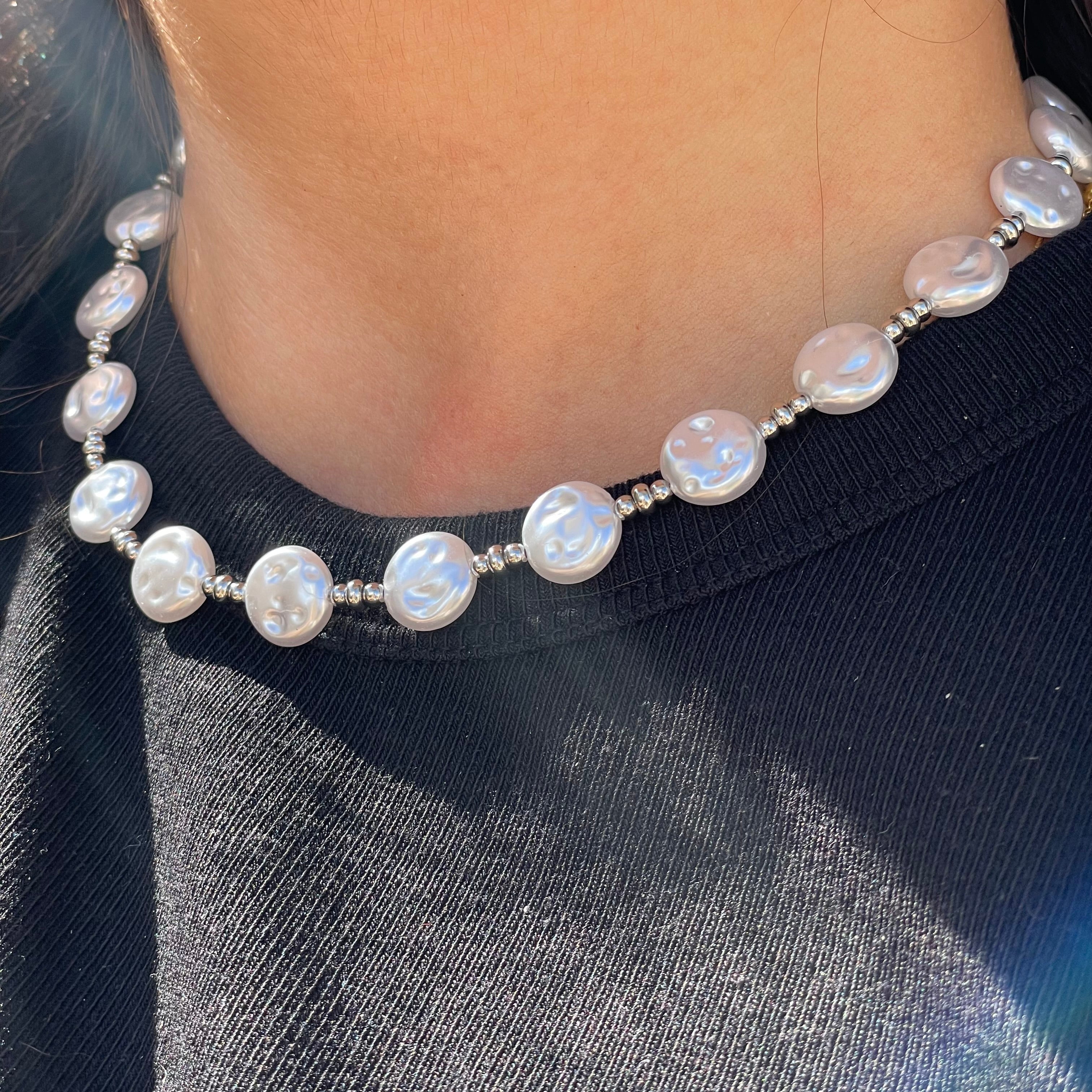 Collana di perle grandi in 2 colori