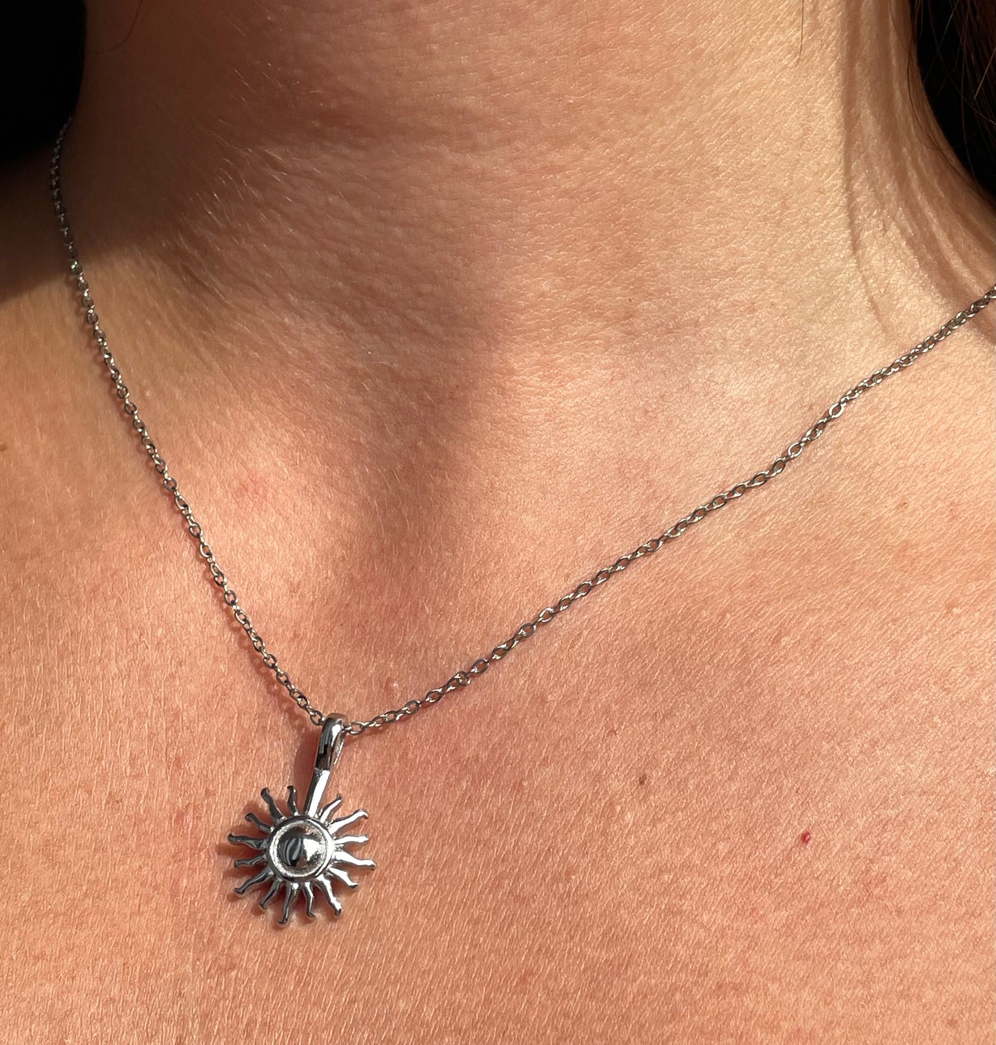 Collana sole grande in 2 colori