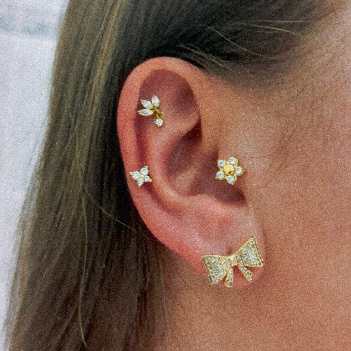 Piercing fiore di loto pendente