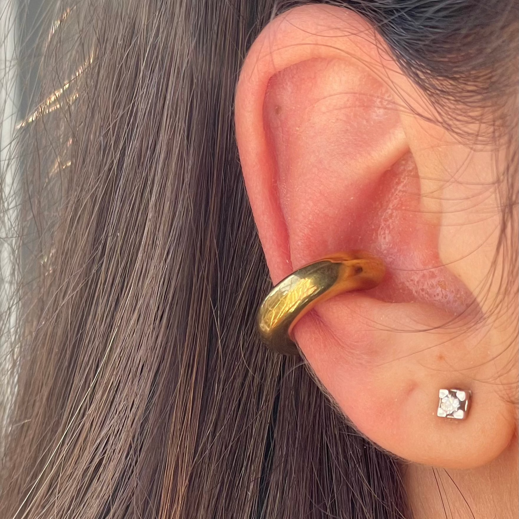 Ear cuff liscio piccolo in 2 colori