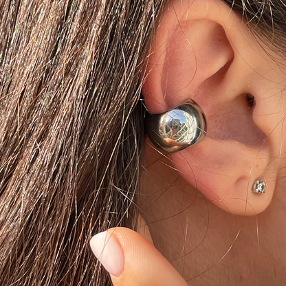 Ear cuff bombato piccolo in 2 colori