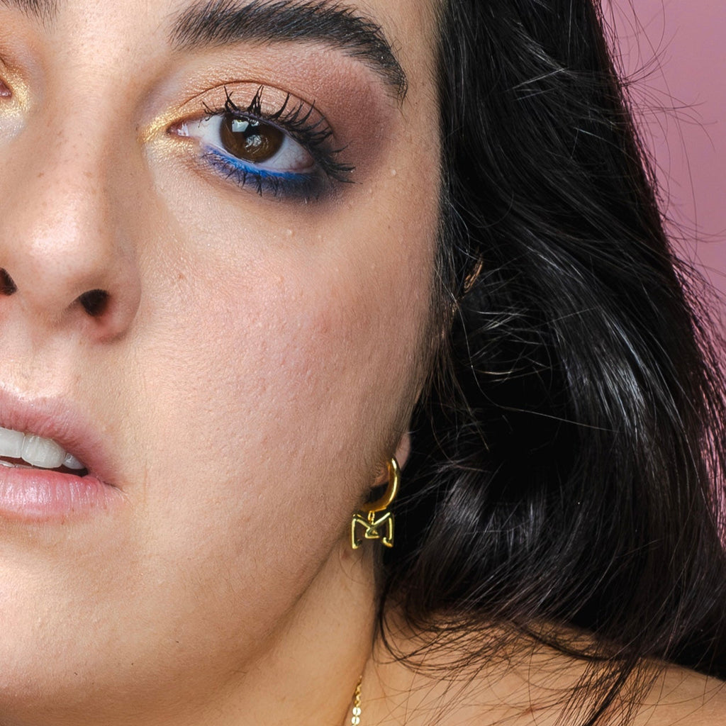 Orecchini Glowy Bow in 3 colori