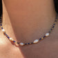 Collana con perle e perline in 4 colori