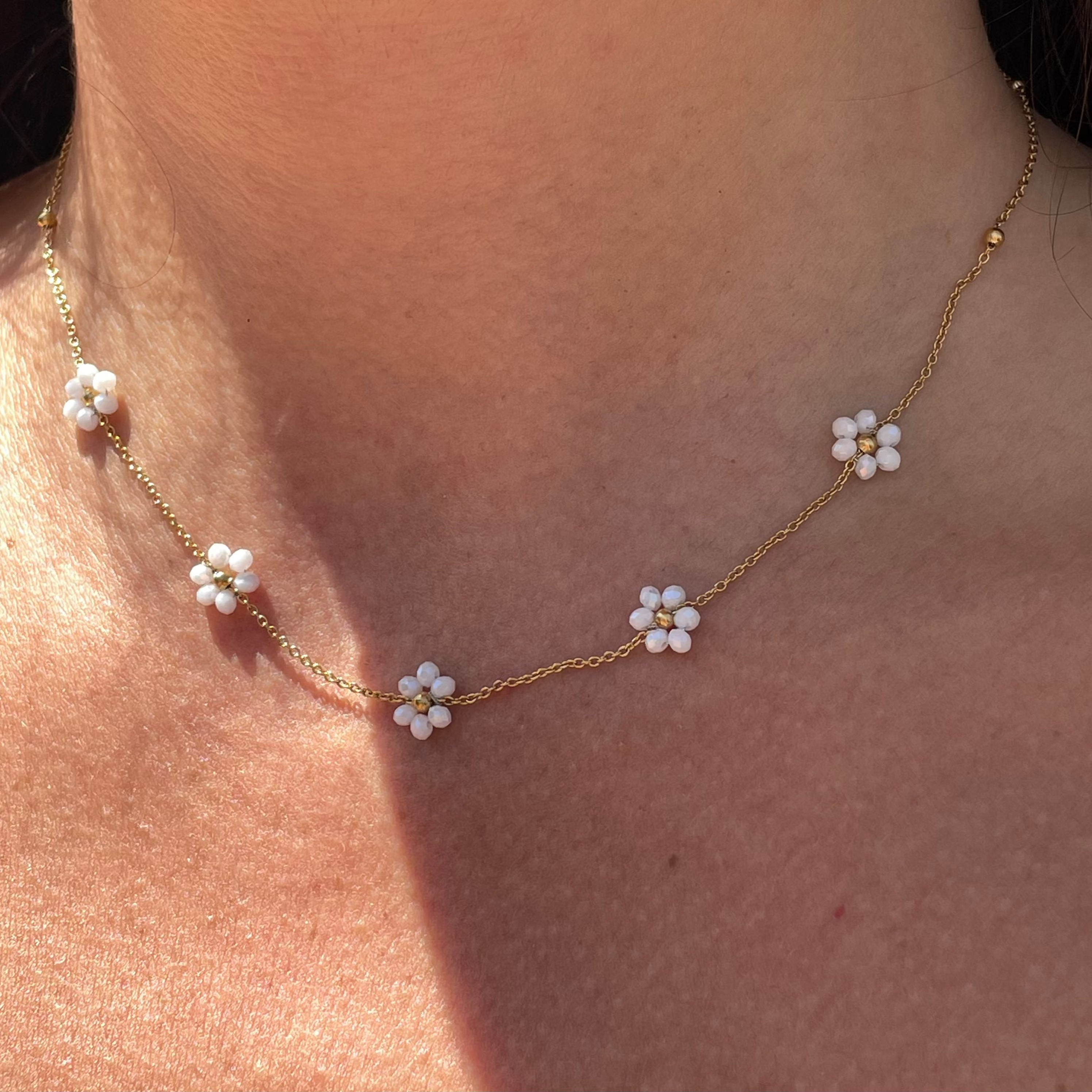 Collana flora in 23 colori