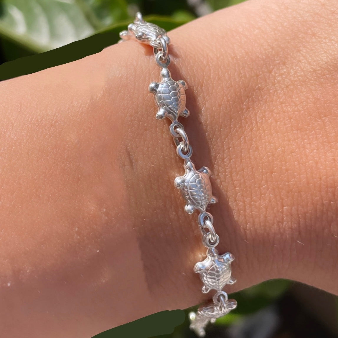 Bracciale con tartarughe