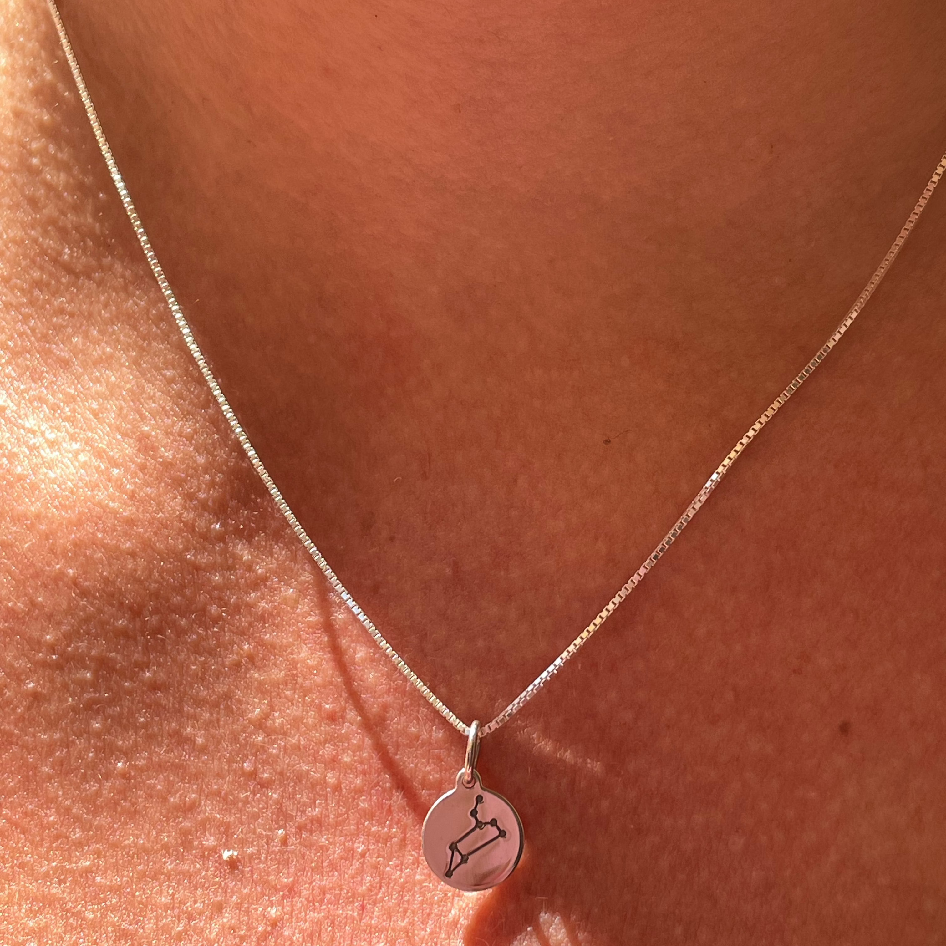 Collana con segno zodiacale
