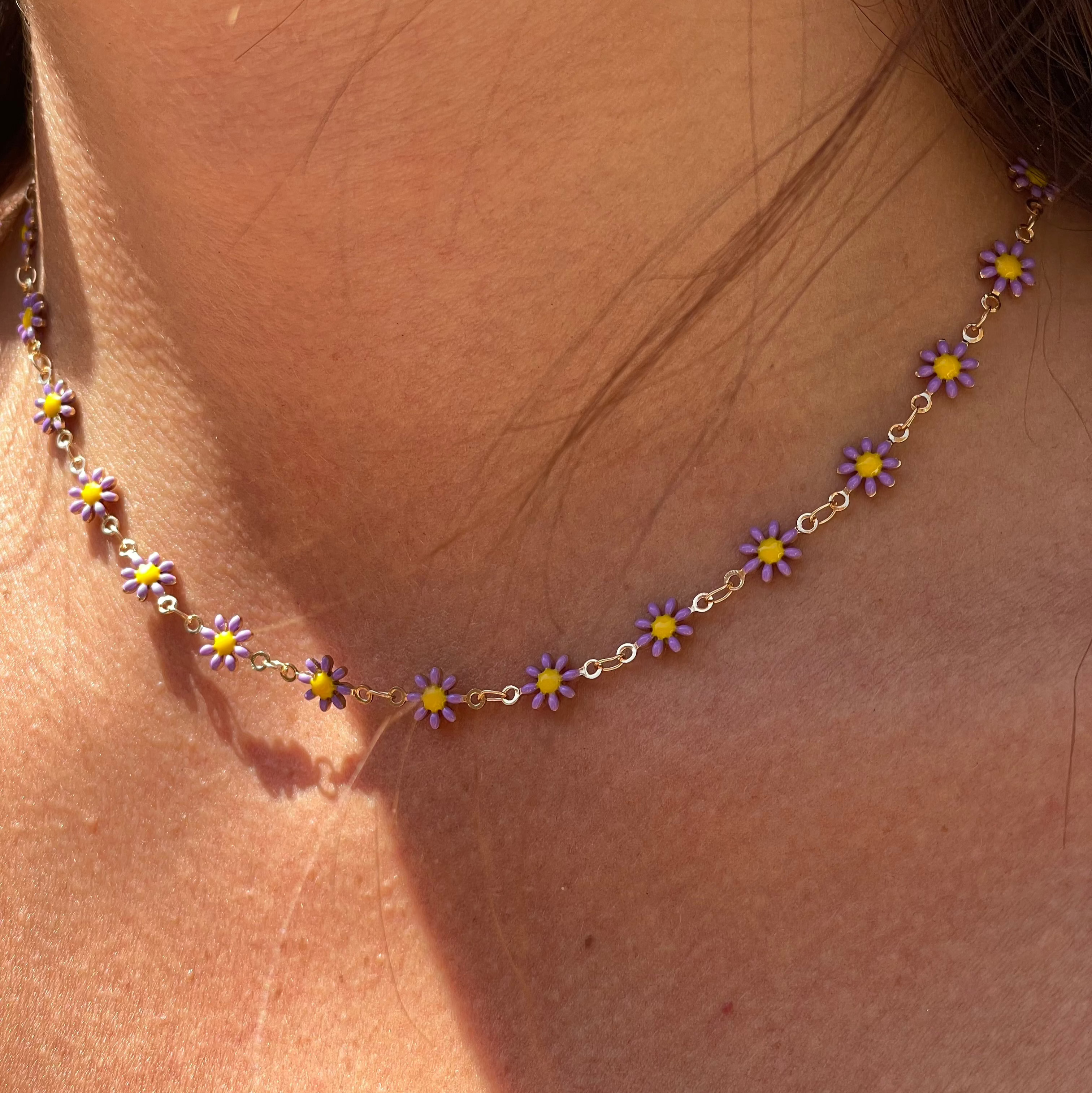 Collana fiorellina in 9 colori