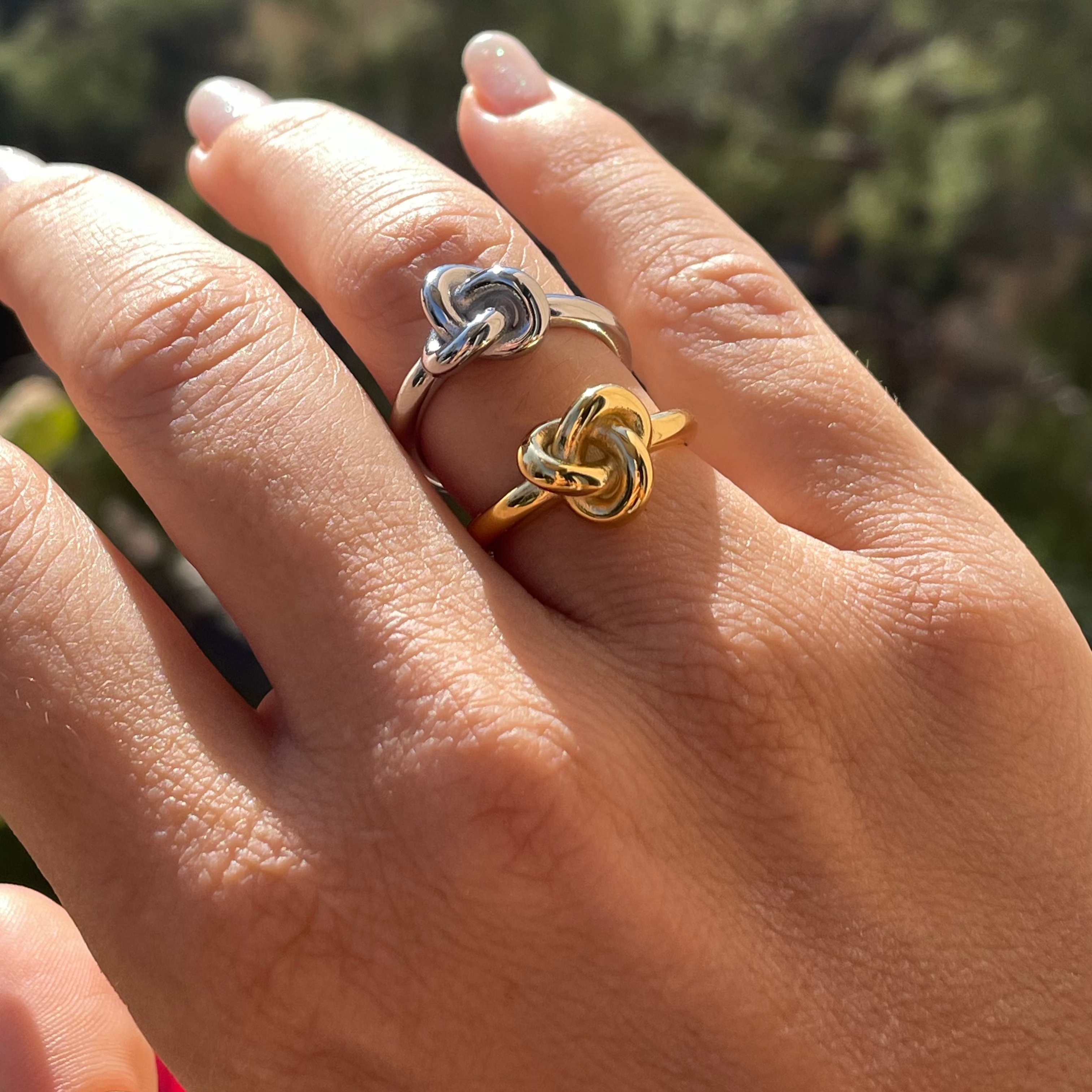 Anello nodo doppio grande in 2 colori