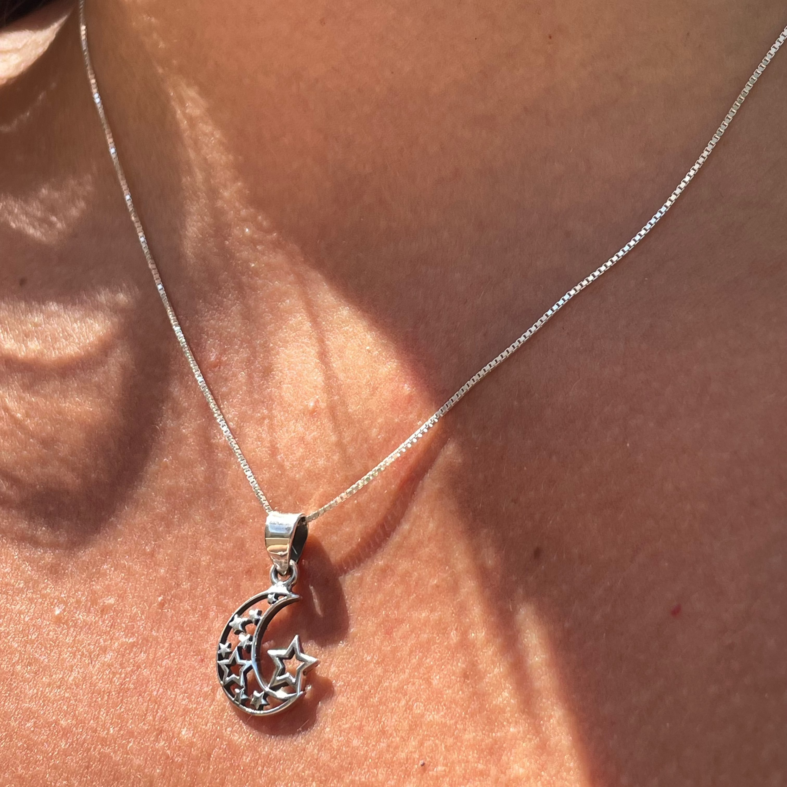 Collana con luna e stella