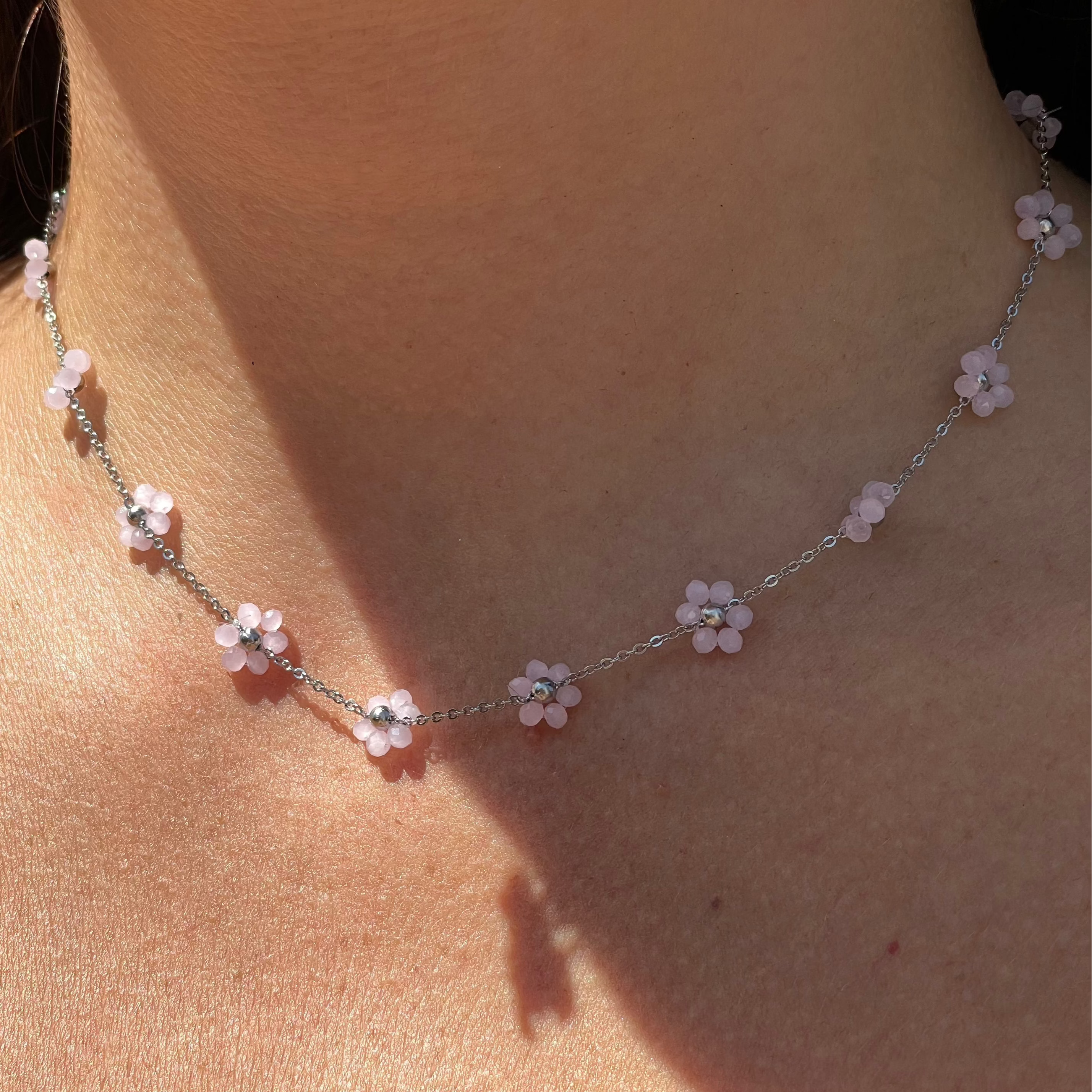 Collana flora in 23 colori