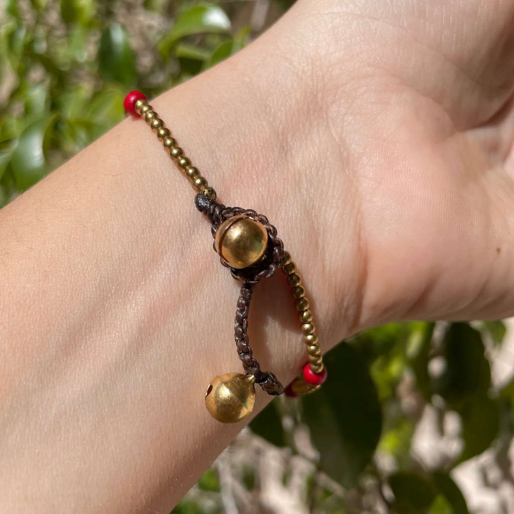 Bracciale con perle di fiume in 6 colori