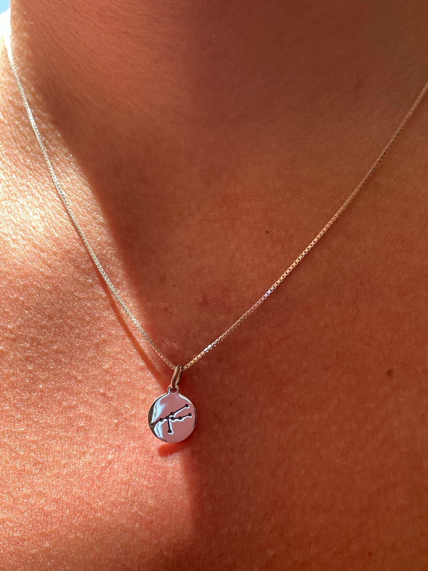 Collana con segno zodiacale