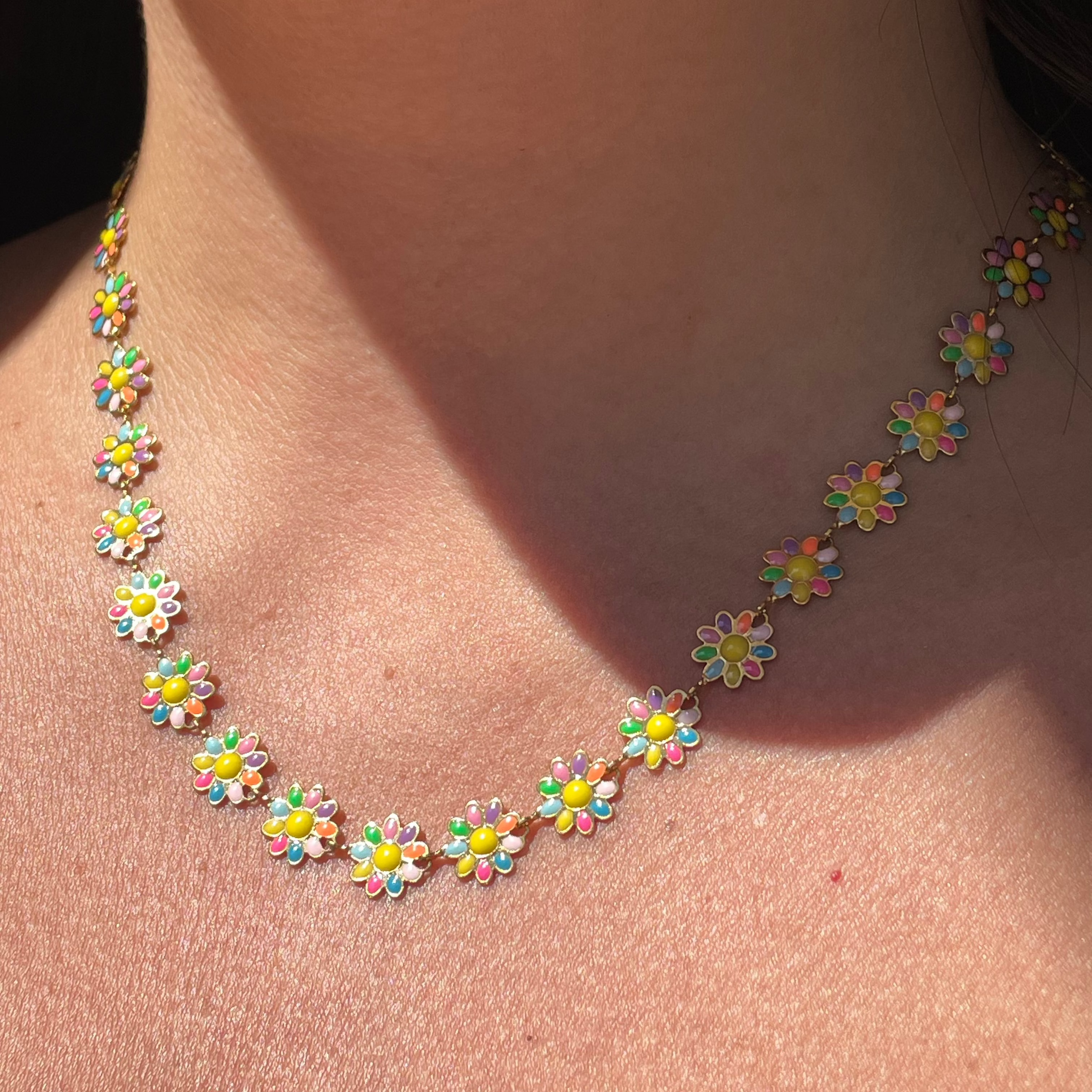 Collana margherite in fiore in 3 colori