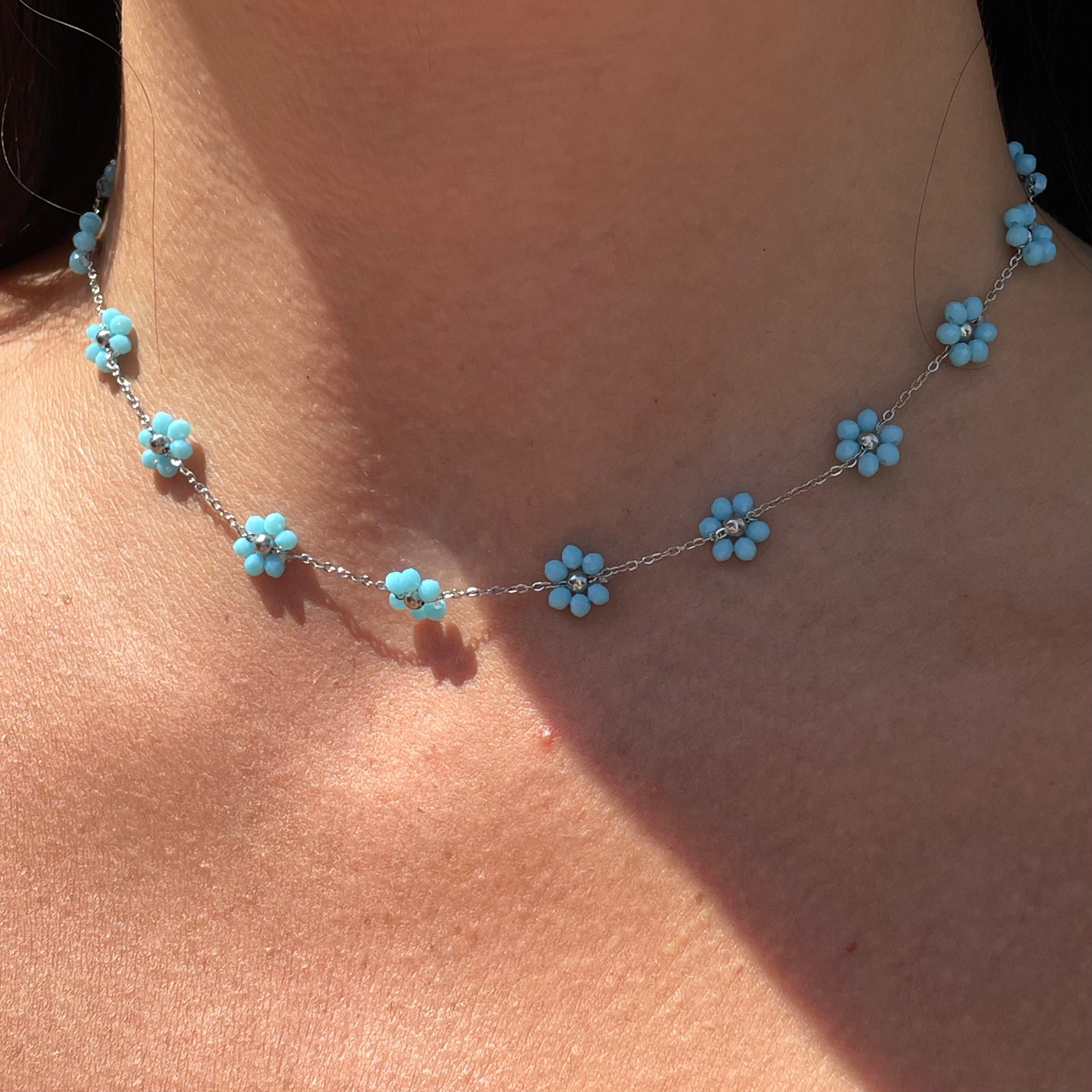 Collana flora in 23 colori