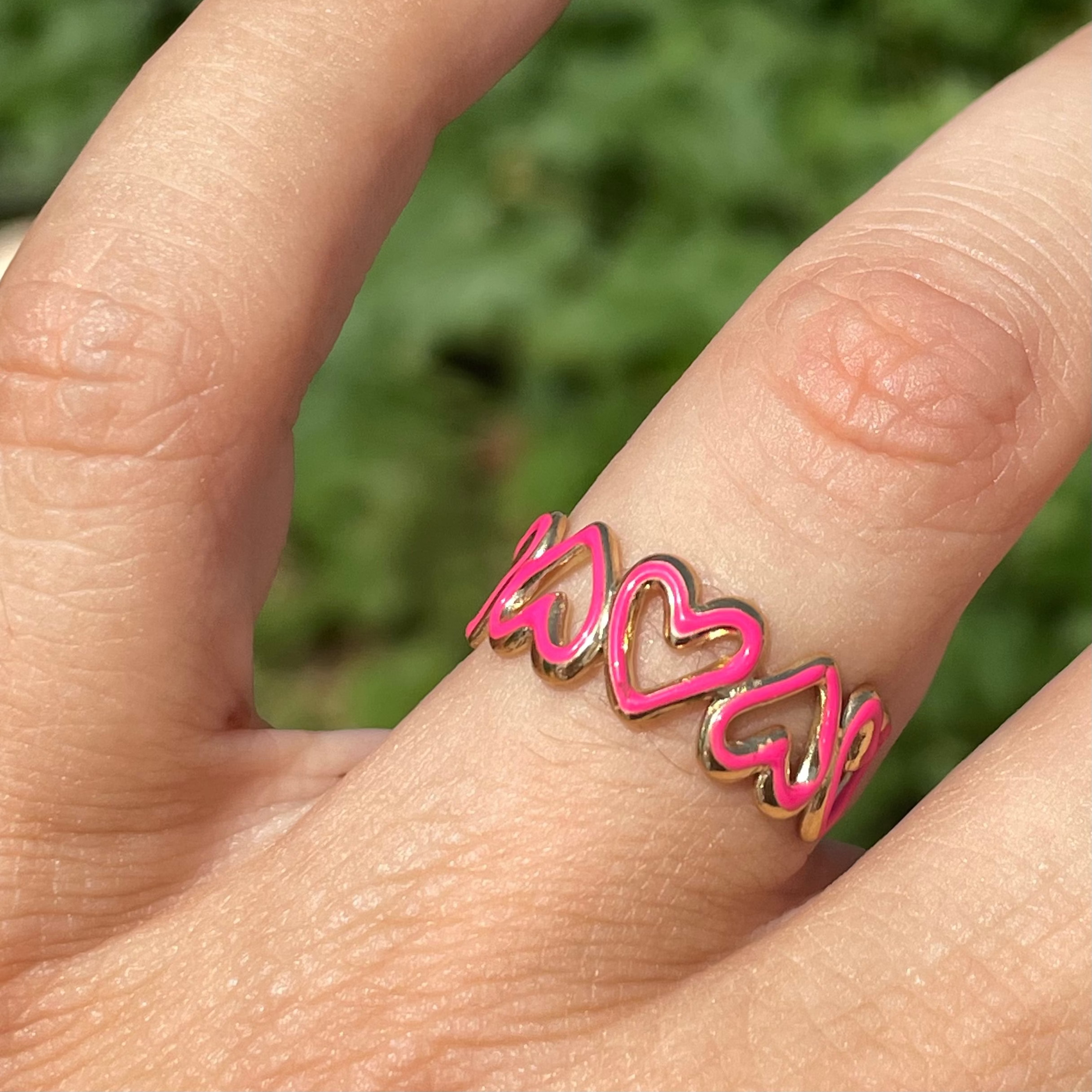 Anello cuori smaltato in 3 colori