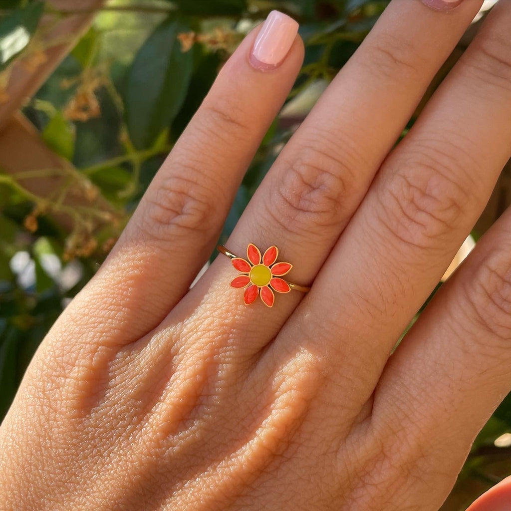 Anello con fiore in 12 colori