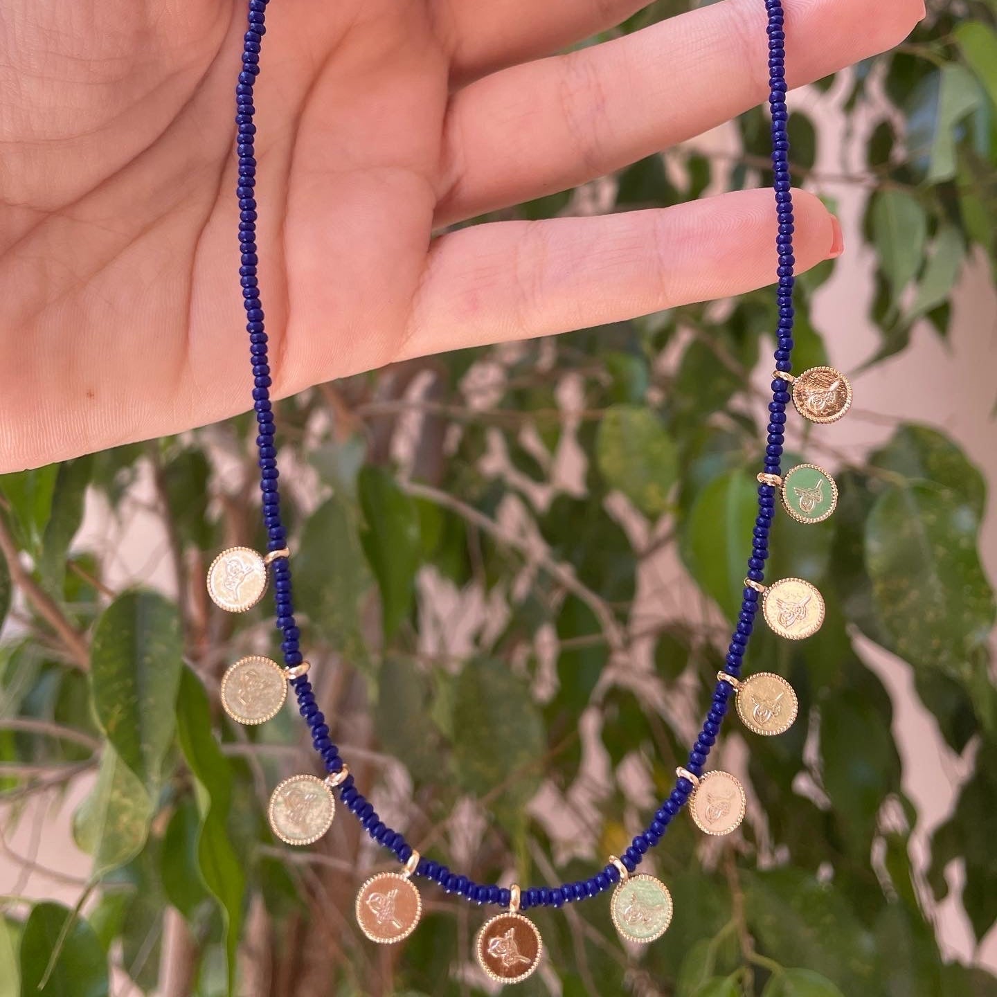 Collane con monetine in 10 colori