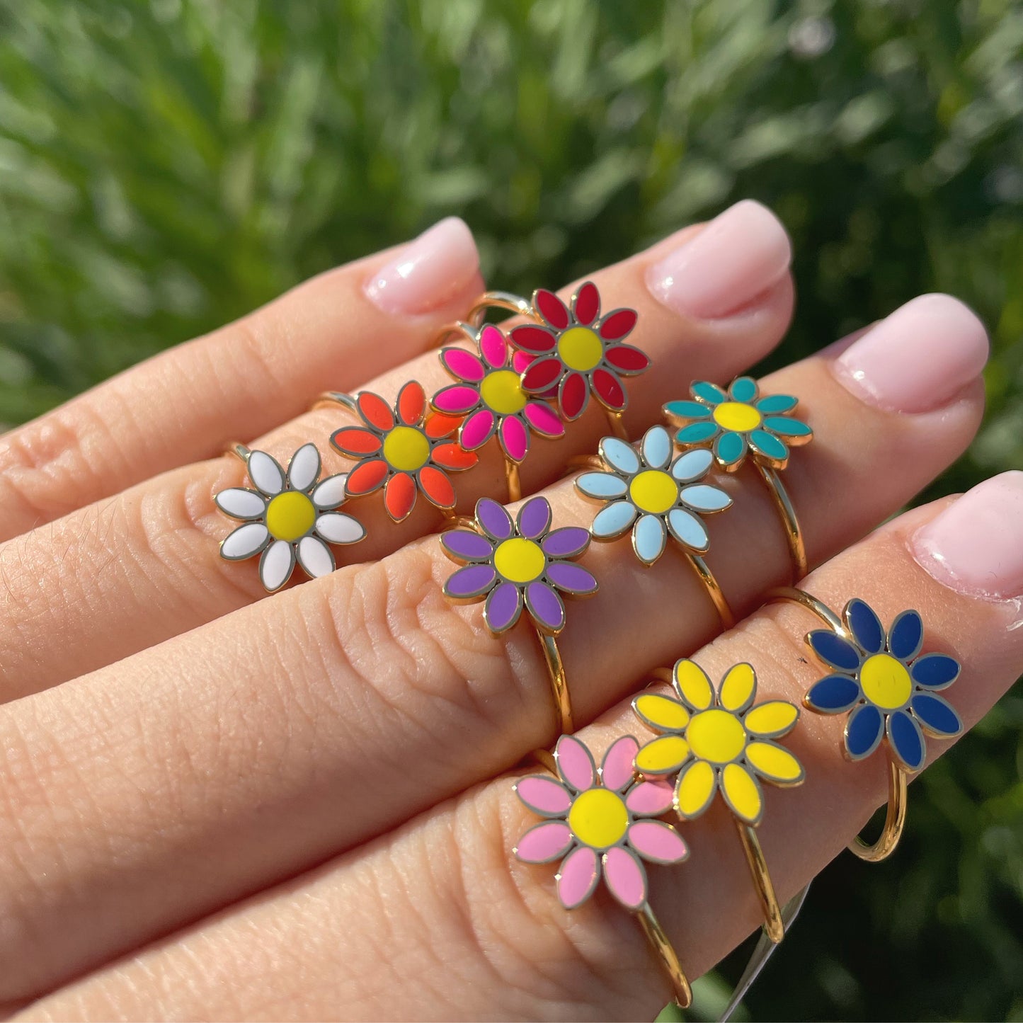 Anello con fiore in 12 colori