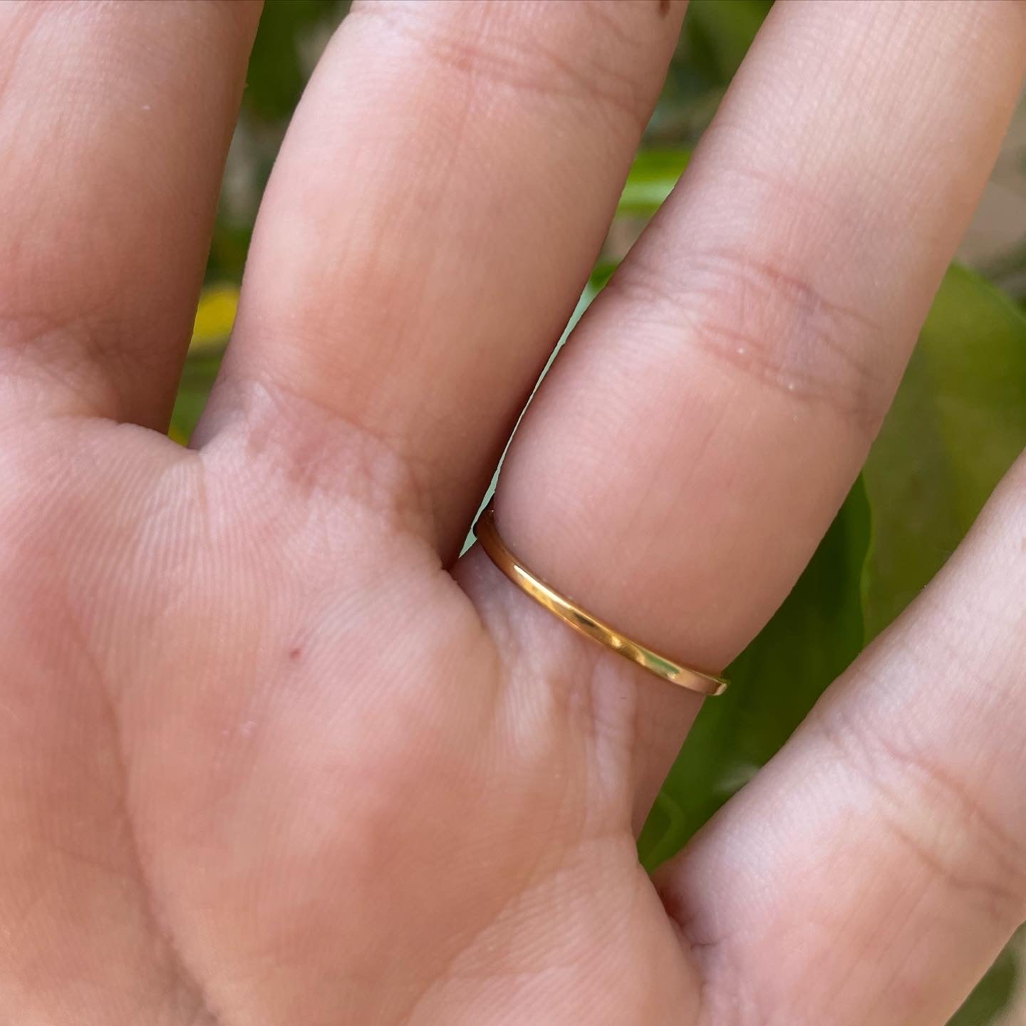 Anello foglia in 4 colori