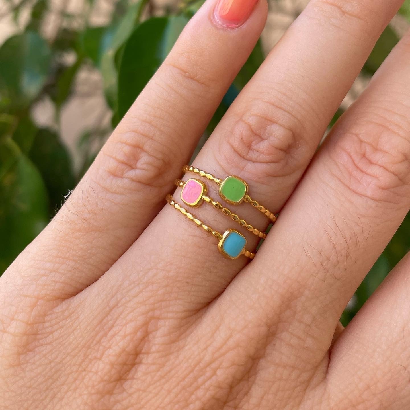 Anello a tre fasce quadratini in 7 colori