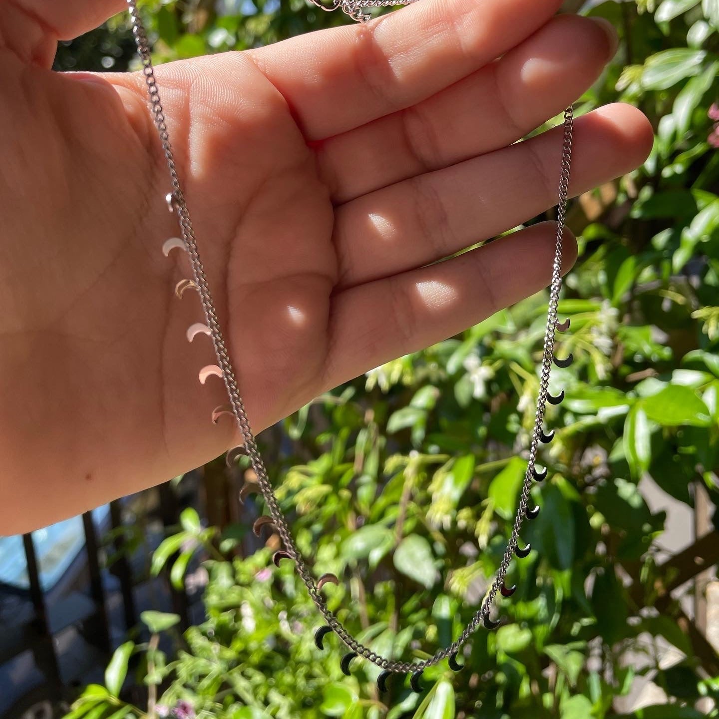 Collana con lune in 2 colori