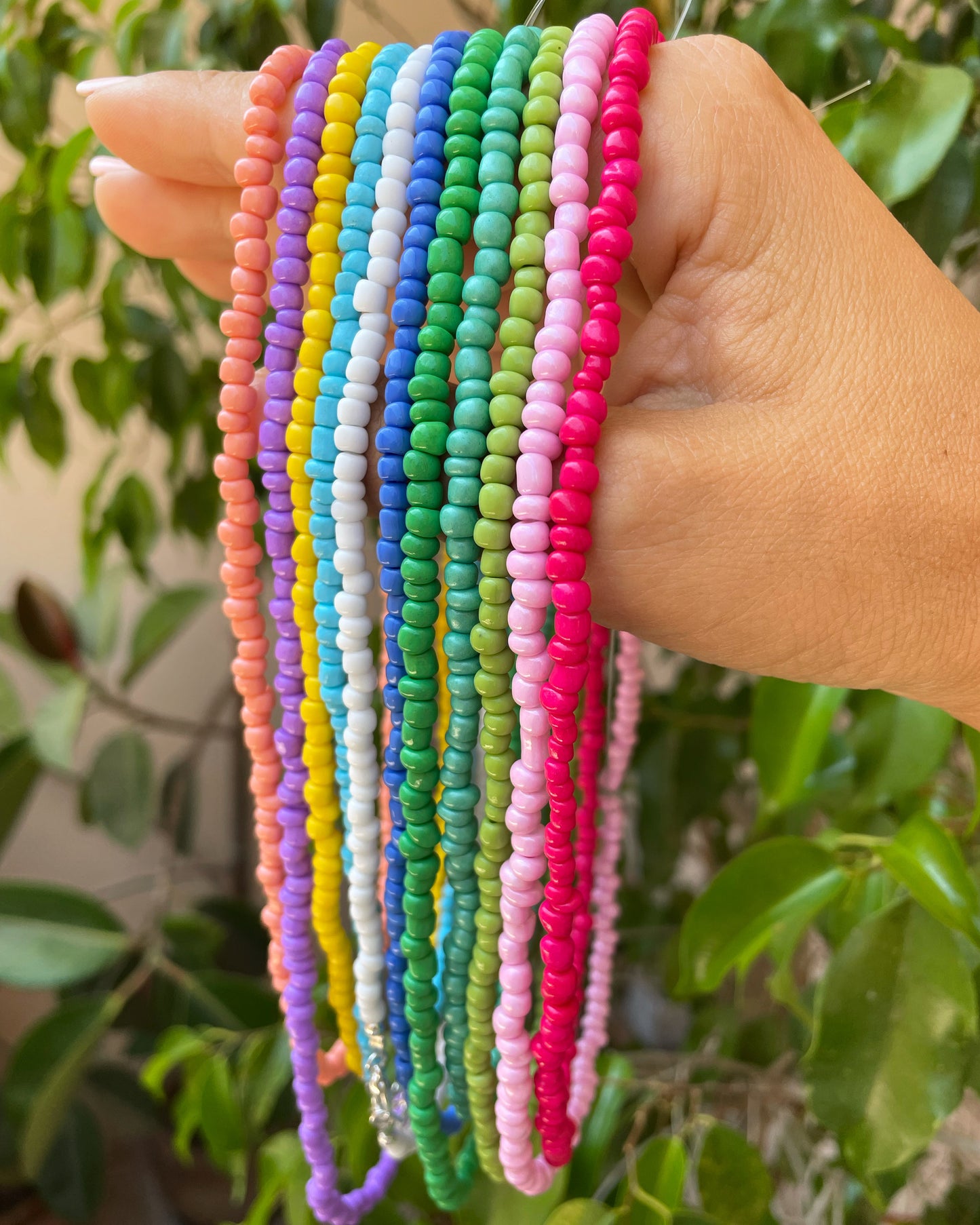 Collana con perline in 10 colori