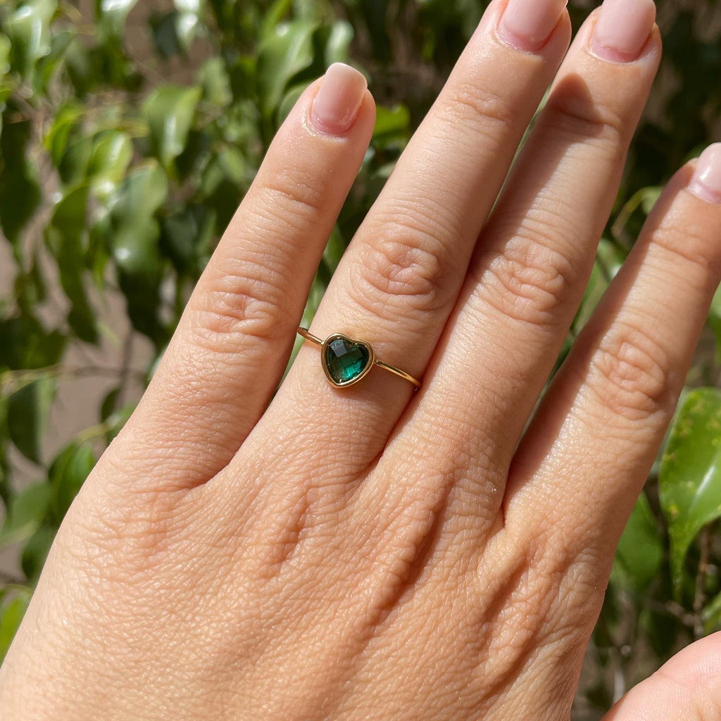 Anello con cuore in 4 colori