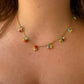 Collana con margherite colorate
