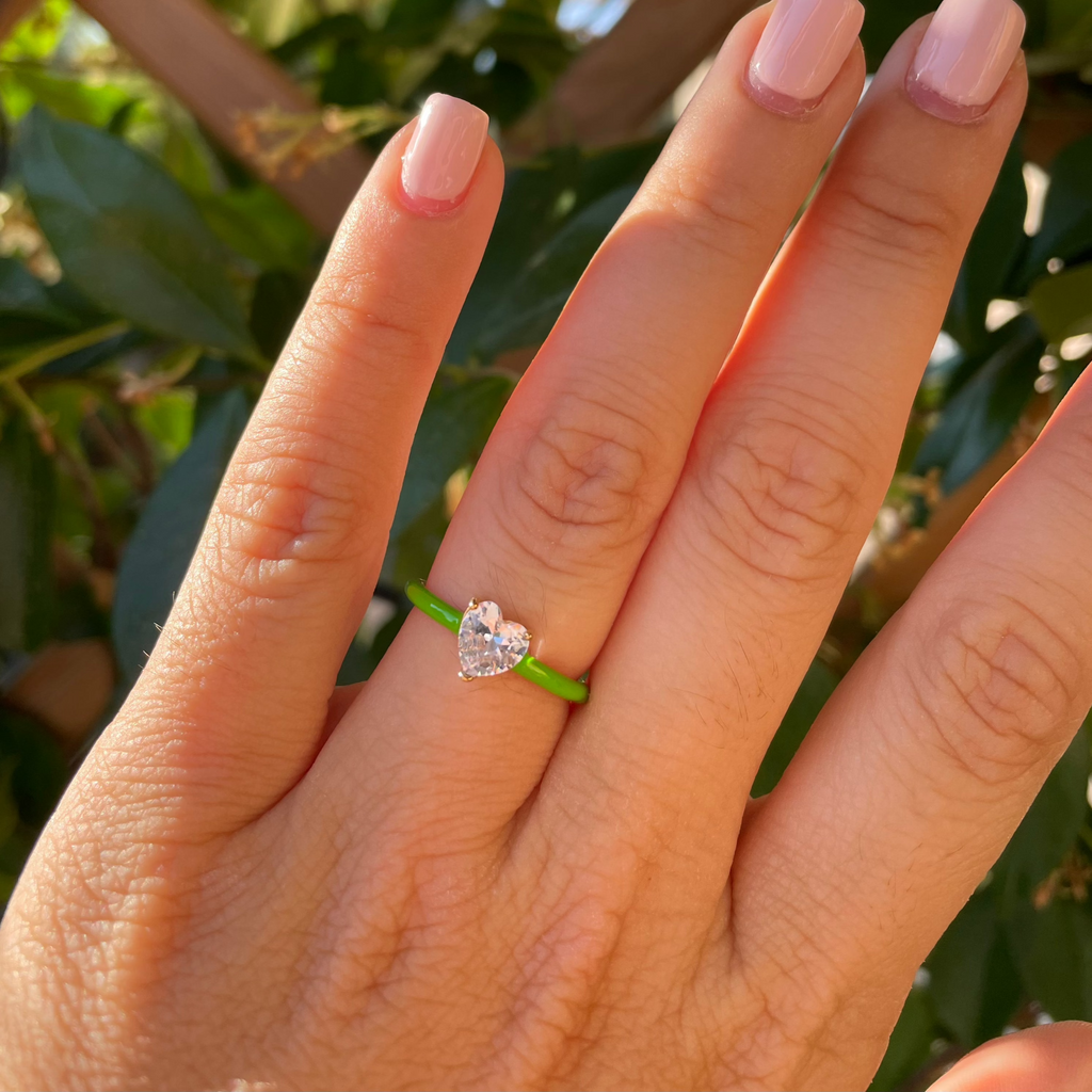 Anello con cristallo a cuore in 8 colori