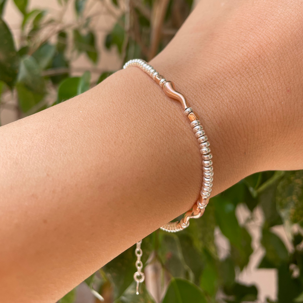 Bracciale con corno portafortuna