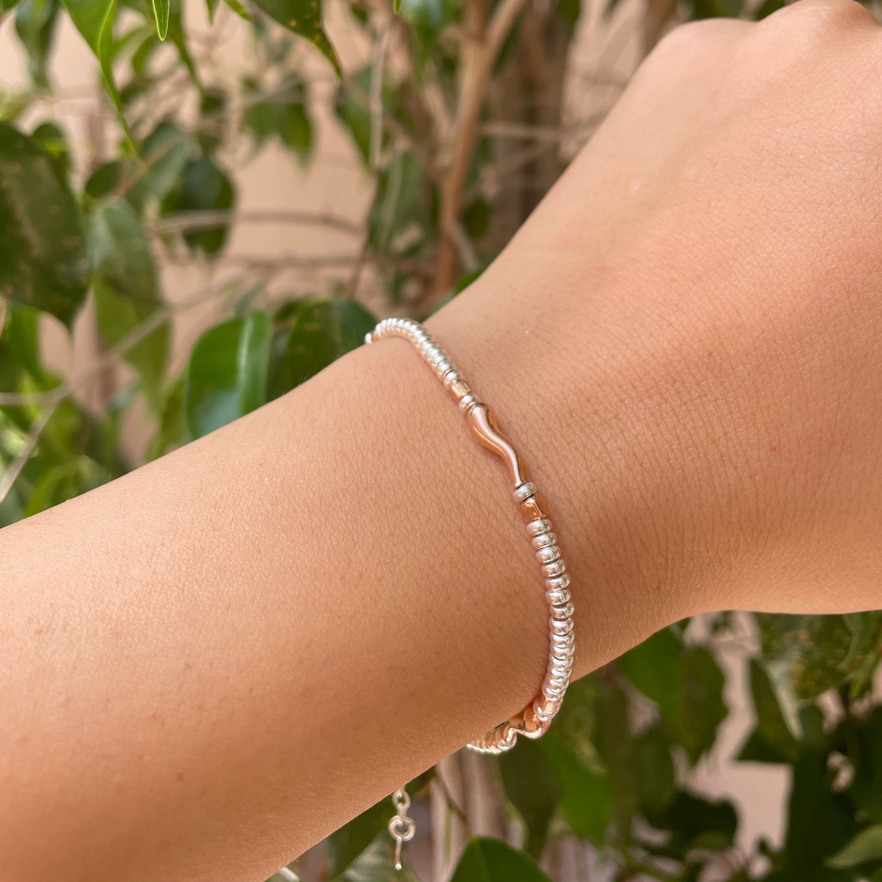 Bracciale con corno portafortuna