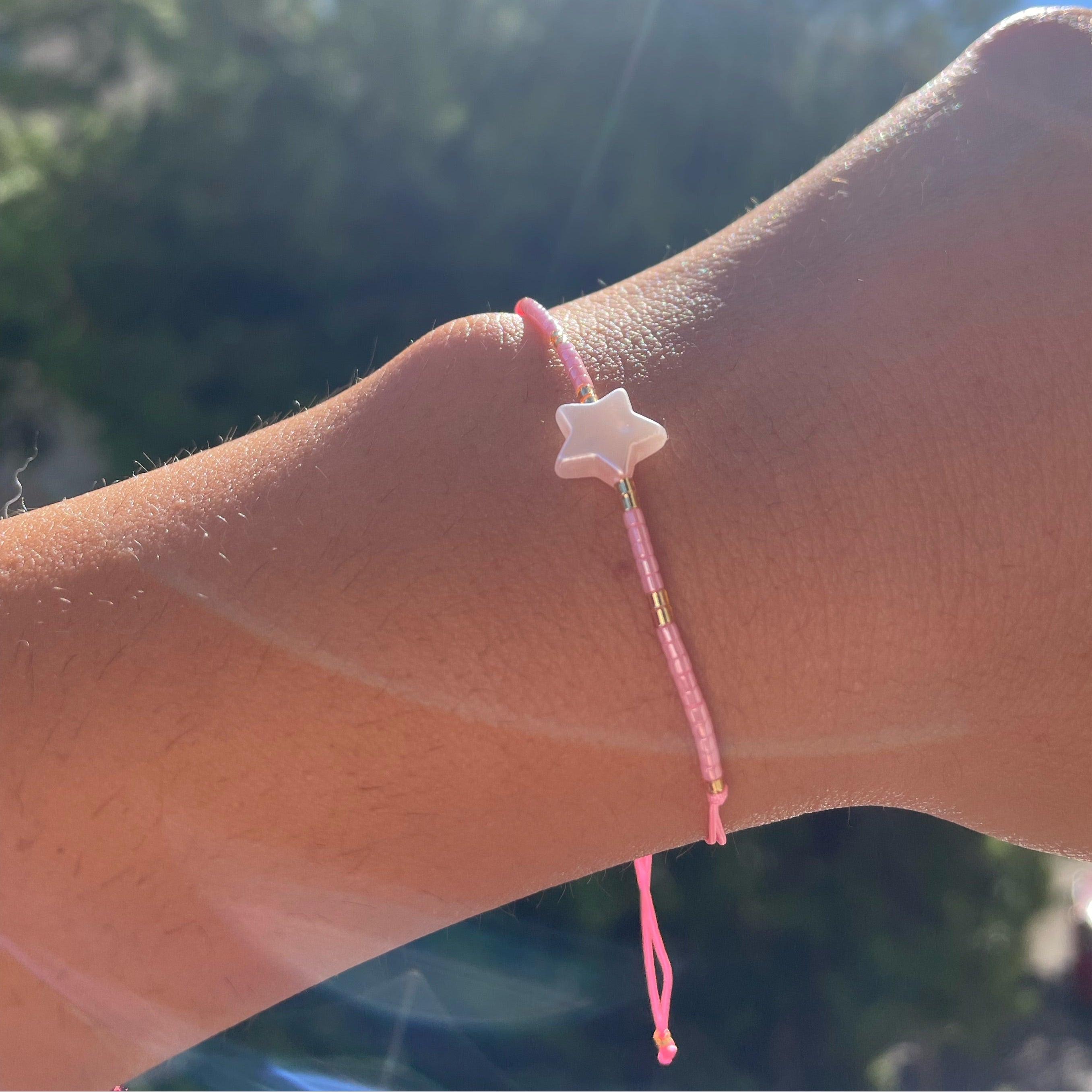 Bracciale stella in 11 colori