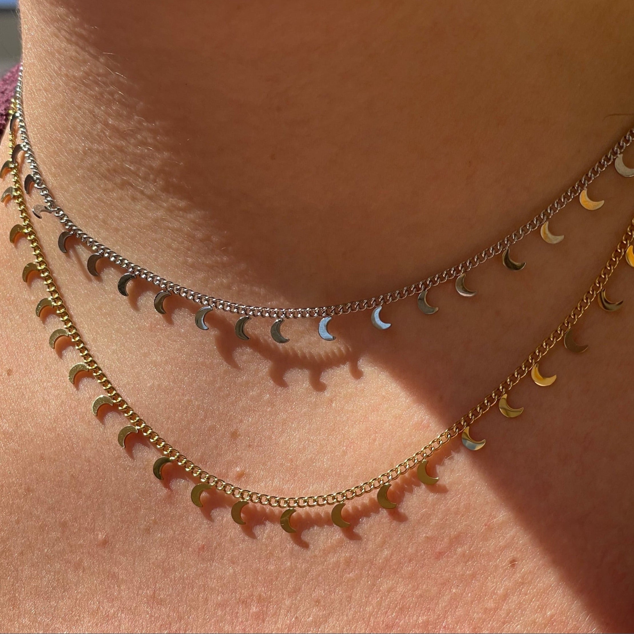 Collana con lune in 2 colori