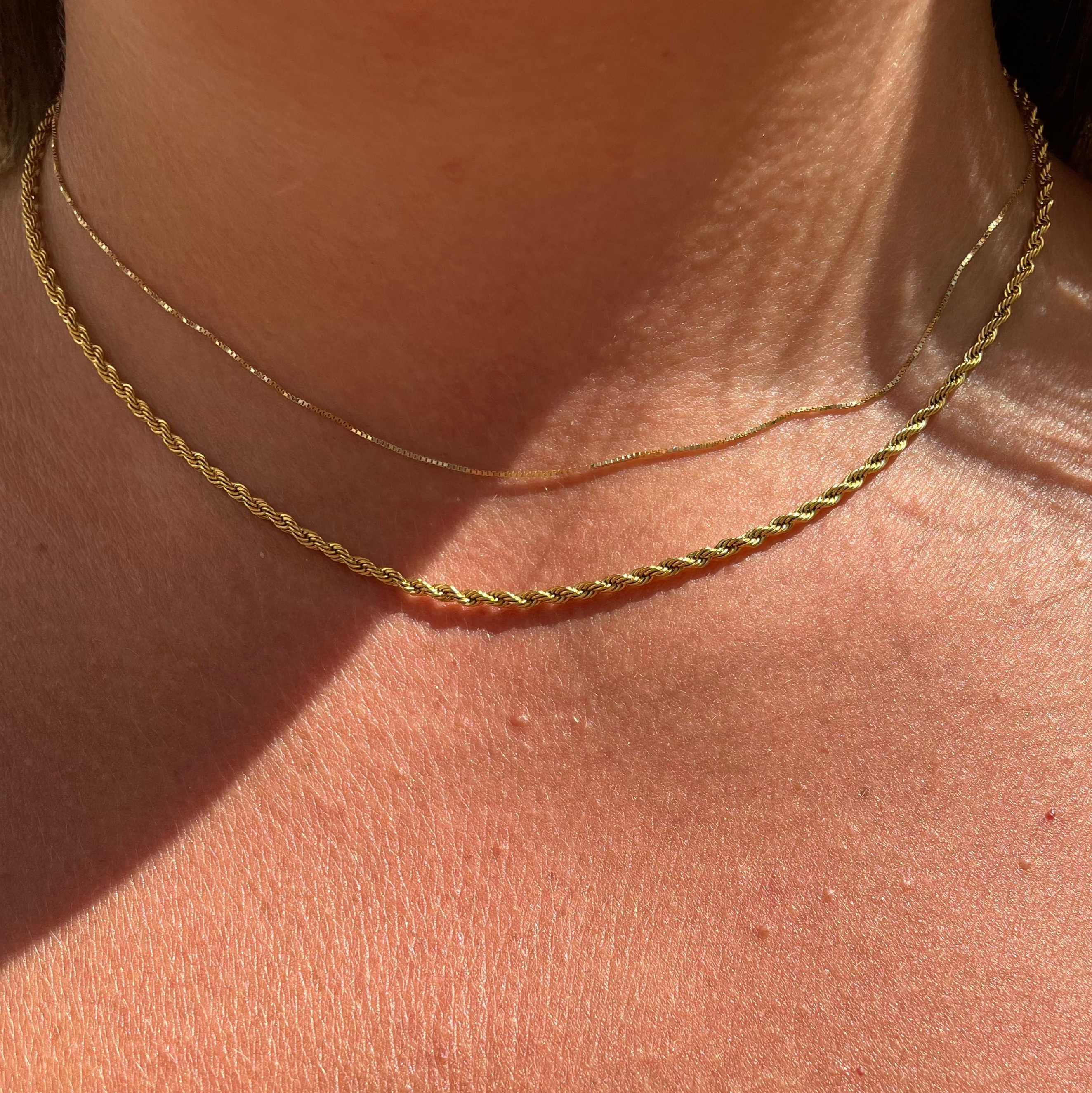 Collana torchon piccola in 2 colori