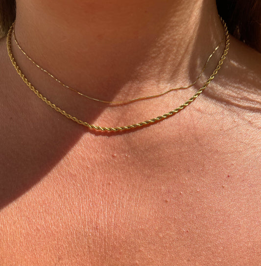 Collana intrecciata in 2 colori
