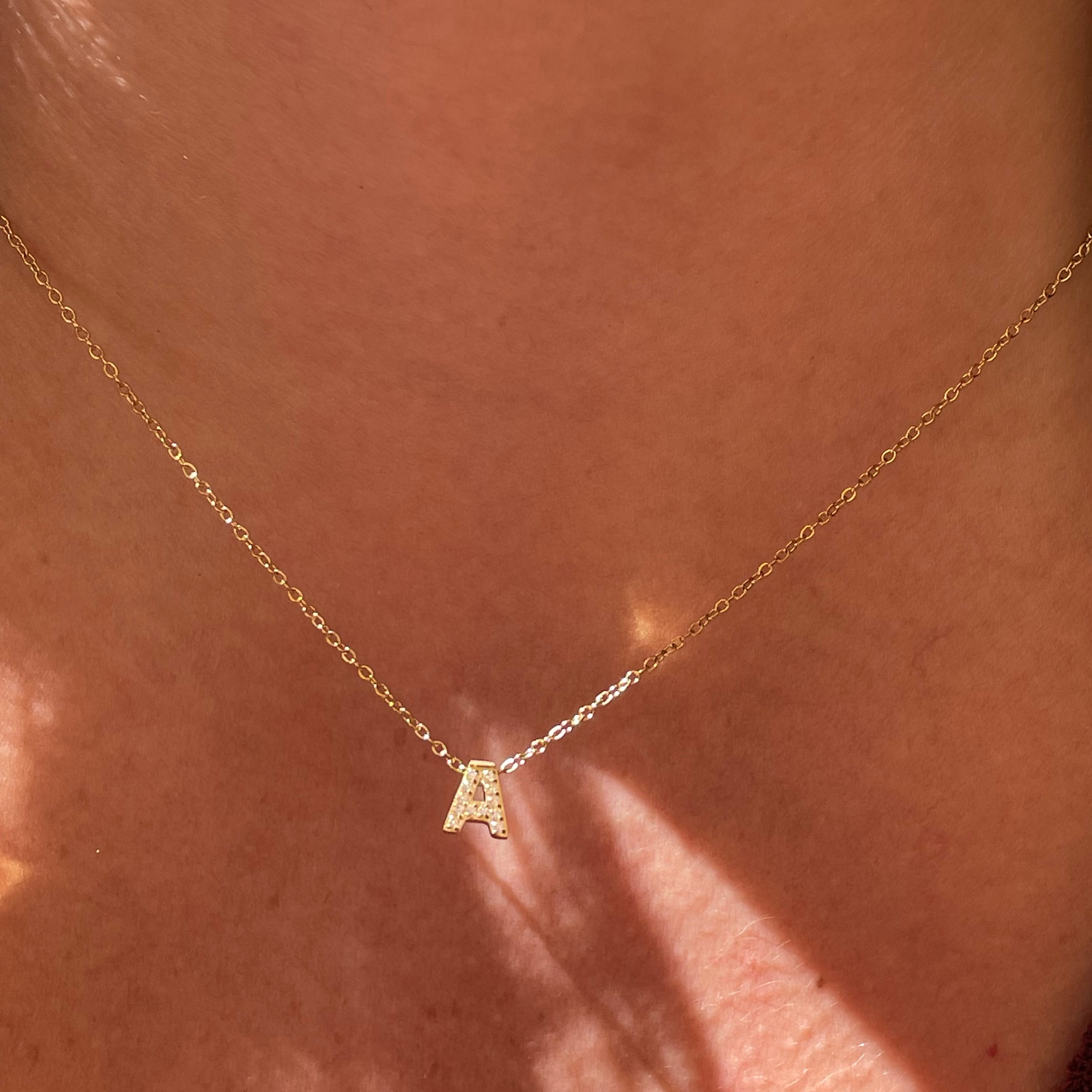 Collana letterina in 2 colori