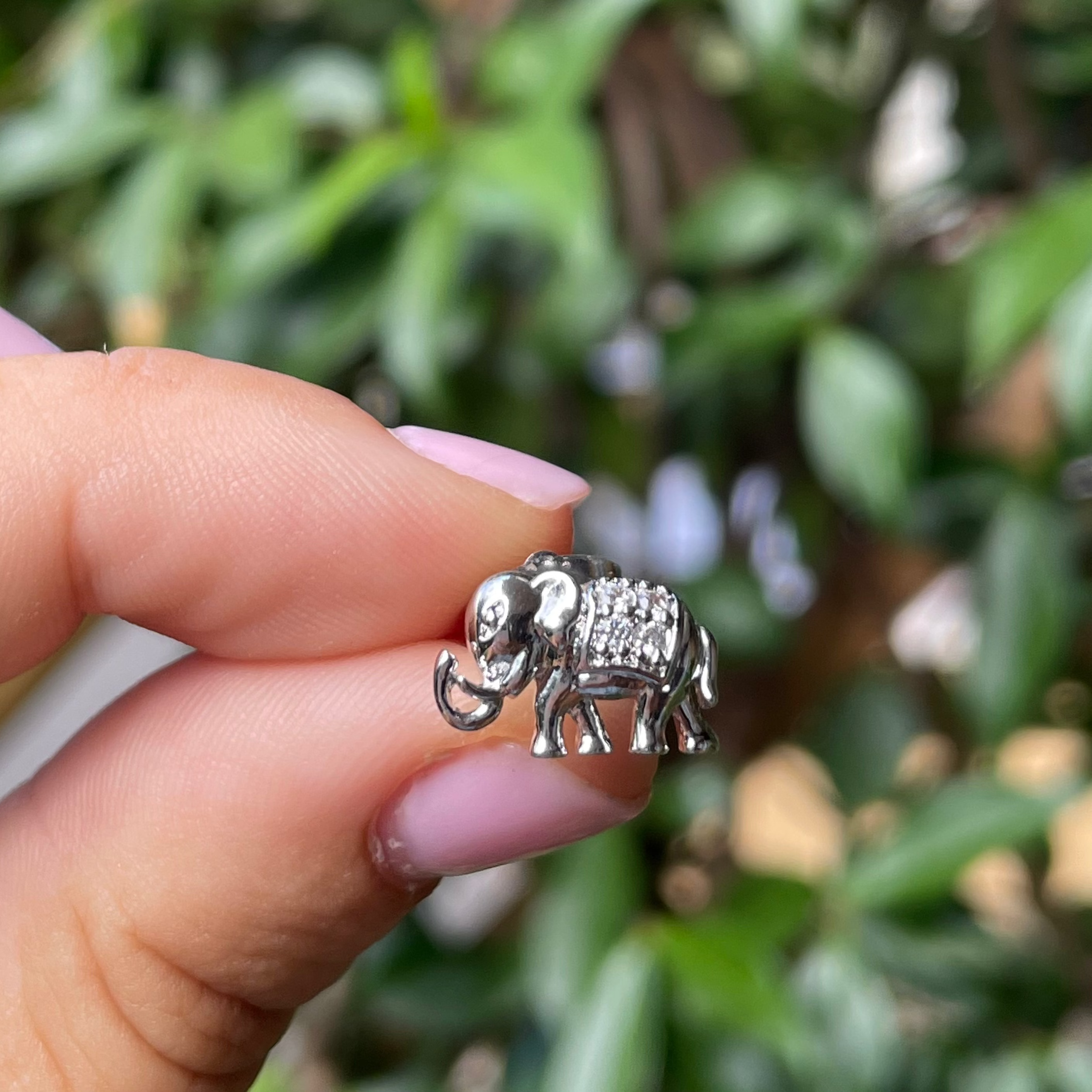 Orecchino con Elefante