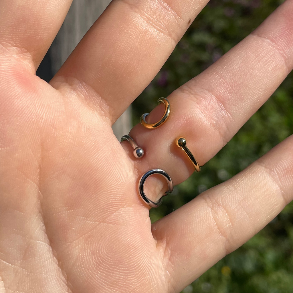 Anello nodo aperto in 2 colori