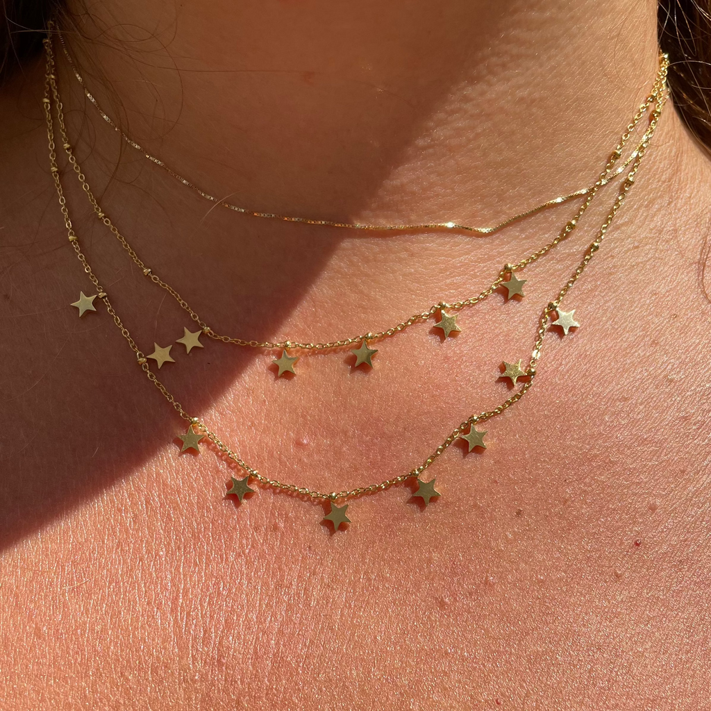 Collana a doppio giro con stelle in 2 colori