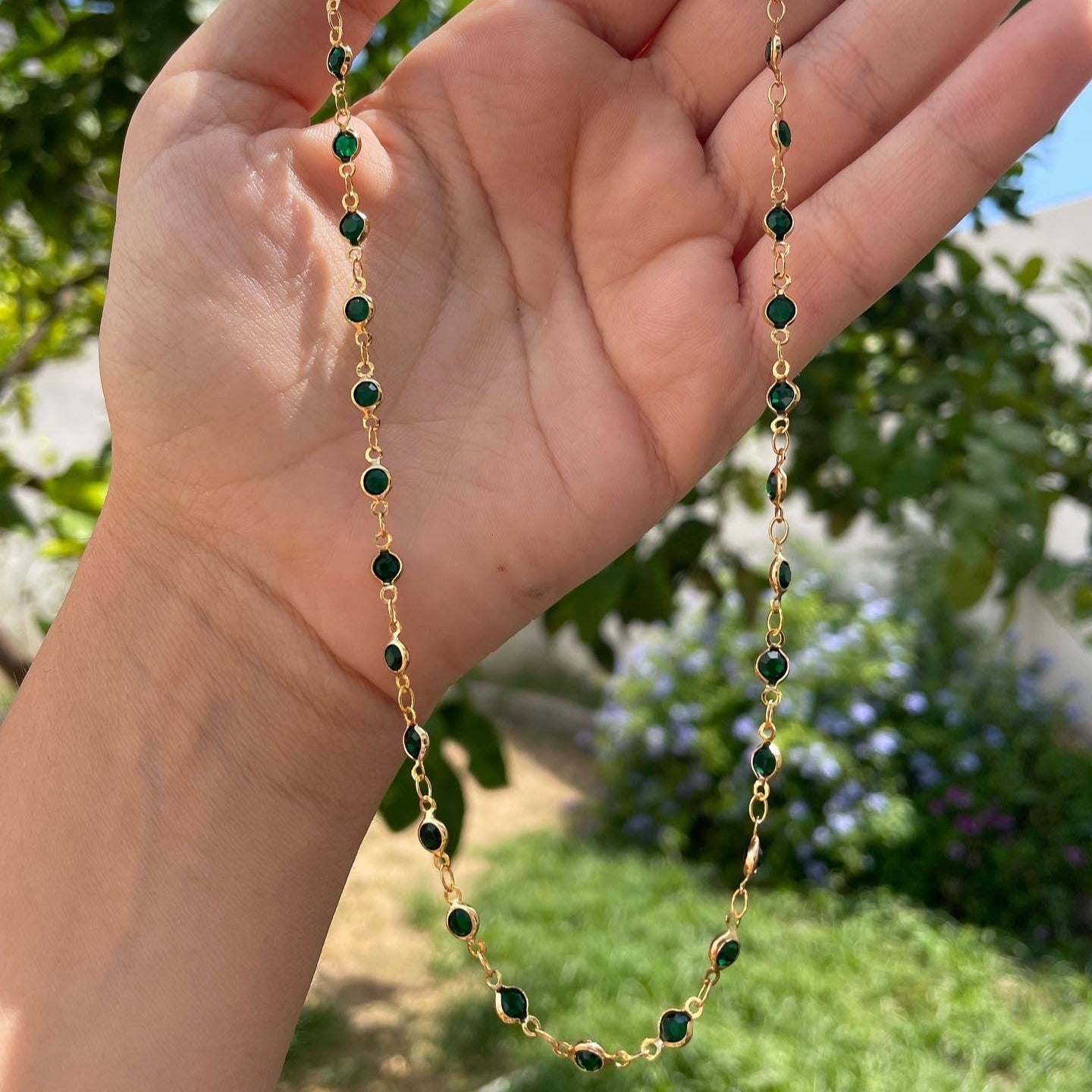 Collana con vetrini colorati in 9 colori